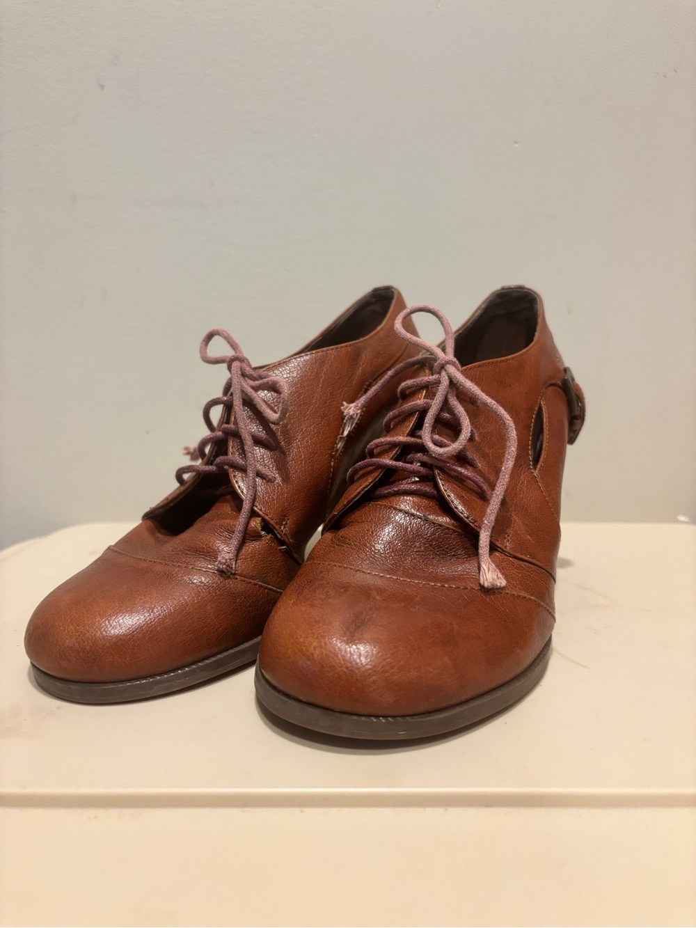 Miz Mooz Brown Cutout Lace-Up Oxford Boots